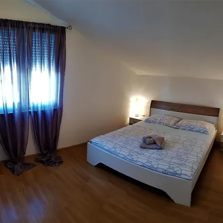 Apartman Mery Stinjan Apartment